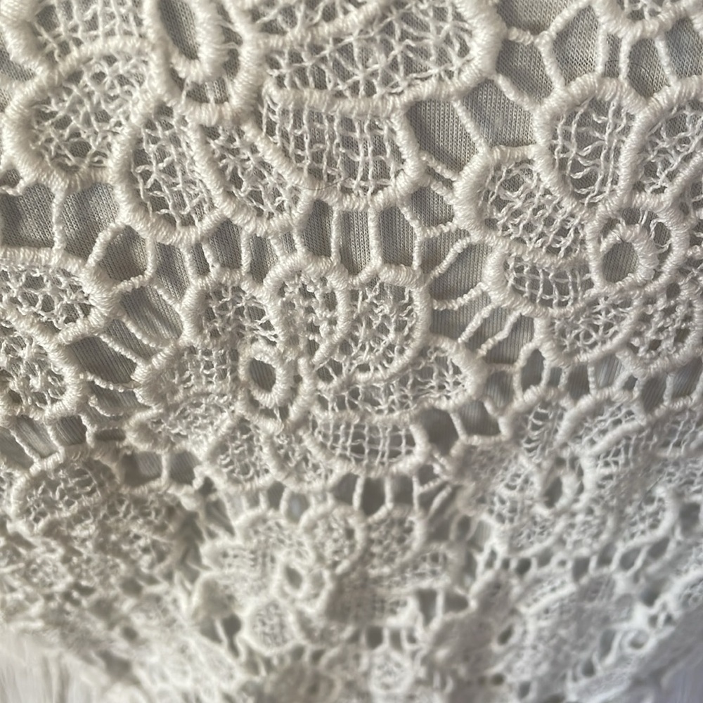 White summer dress - Picture 4 of 6
